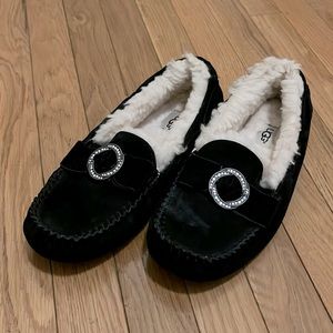 Women’s UGG Ansley slippers